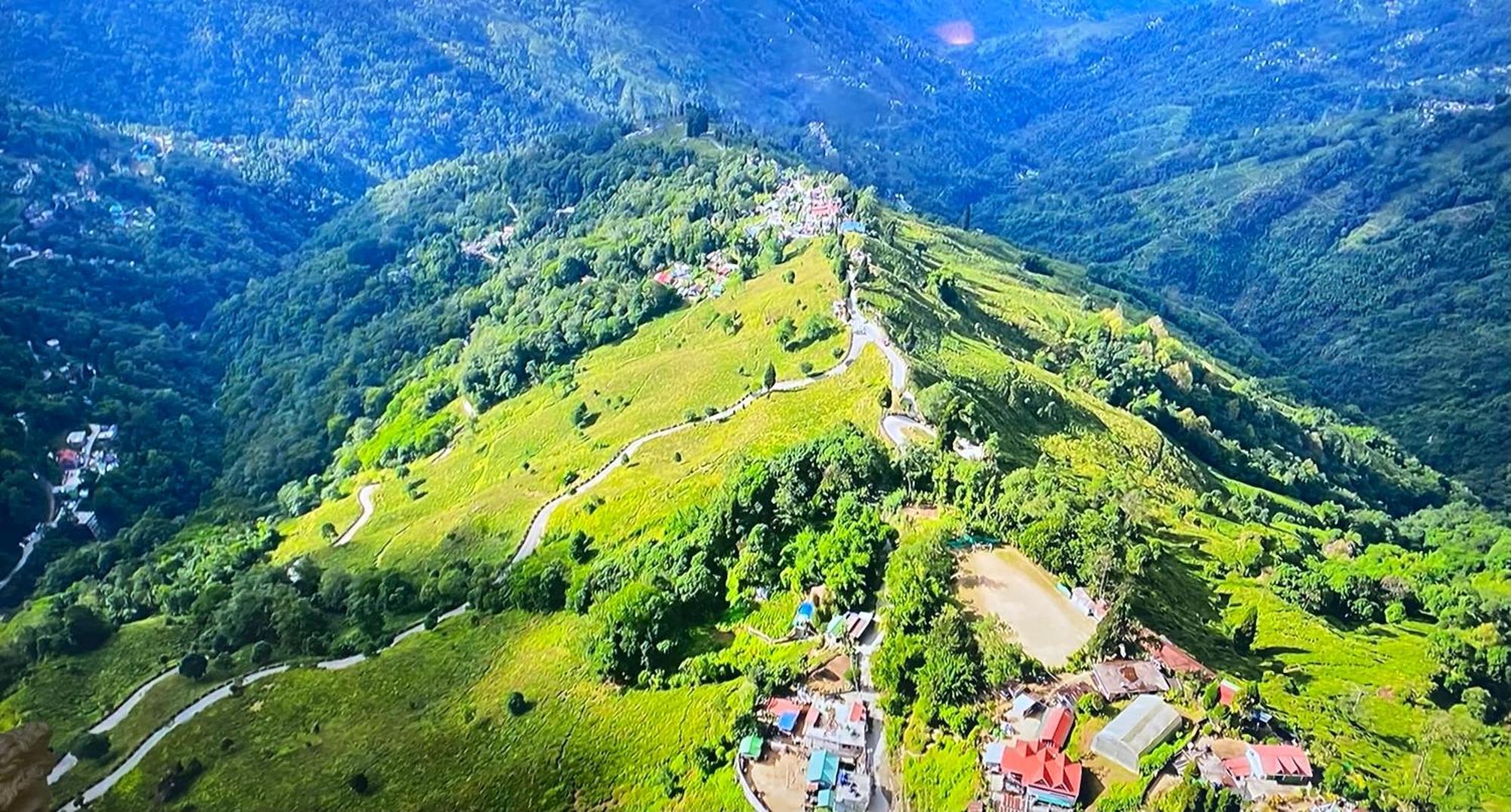 Bloomfield Farmhouse And Eco-Resort 大吉岭 外观 照片