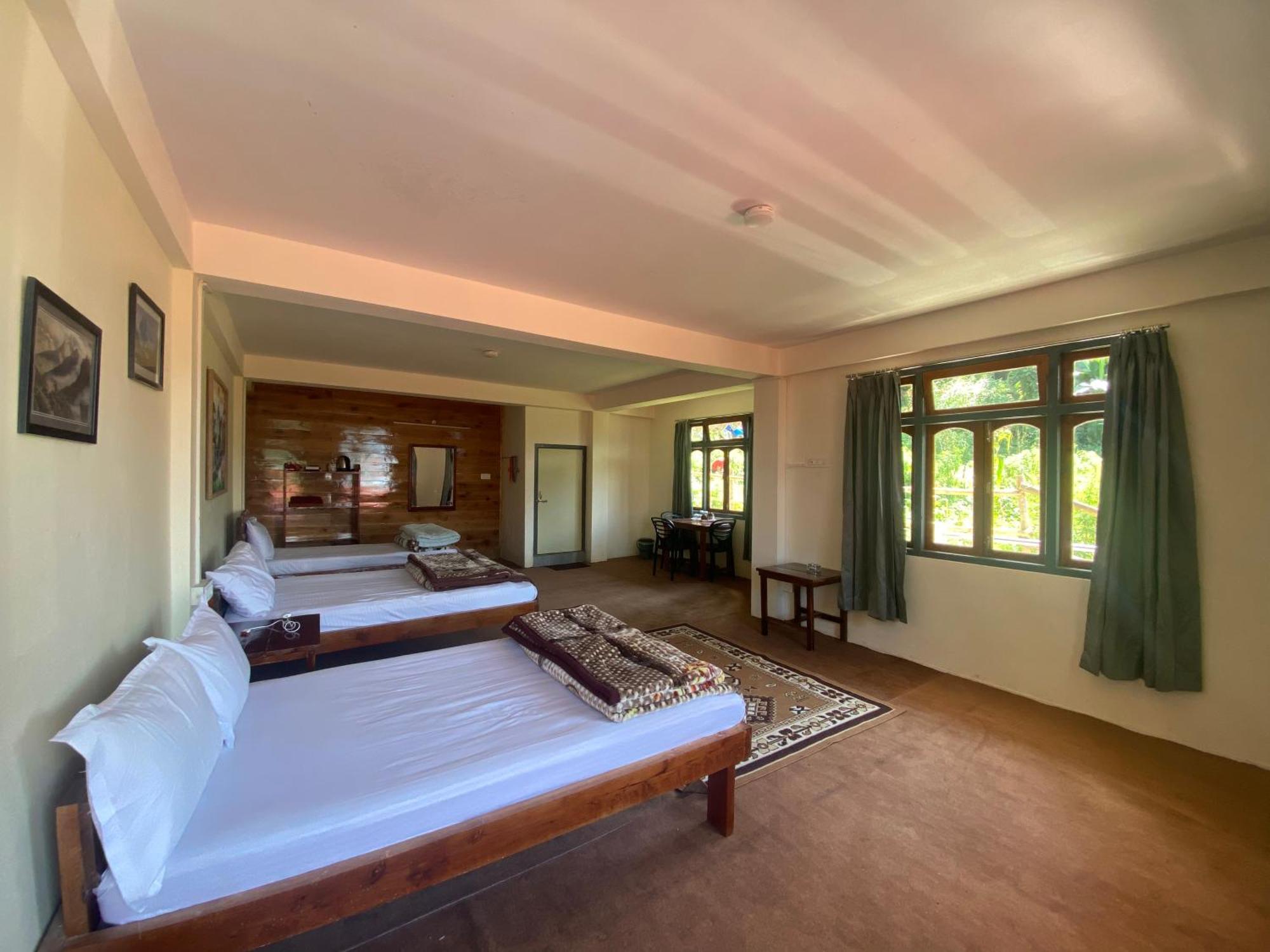 Bloomfield Farmhouse And Eco-Resort 大吉岭 外观 照片